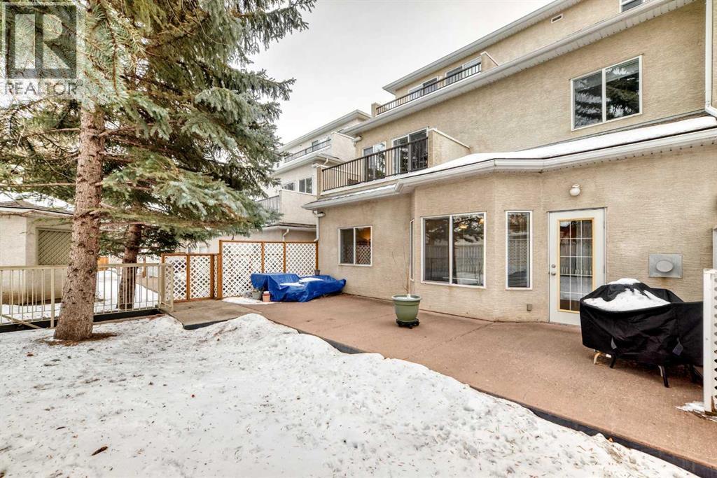 106, 628 56 Avenue Sw, Calgary, AB - Outdoor With Exterior