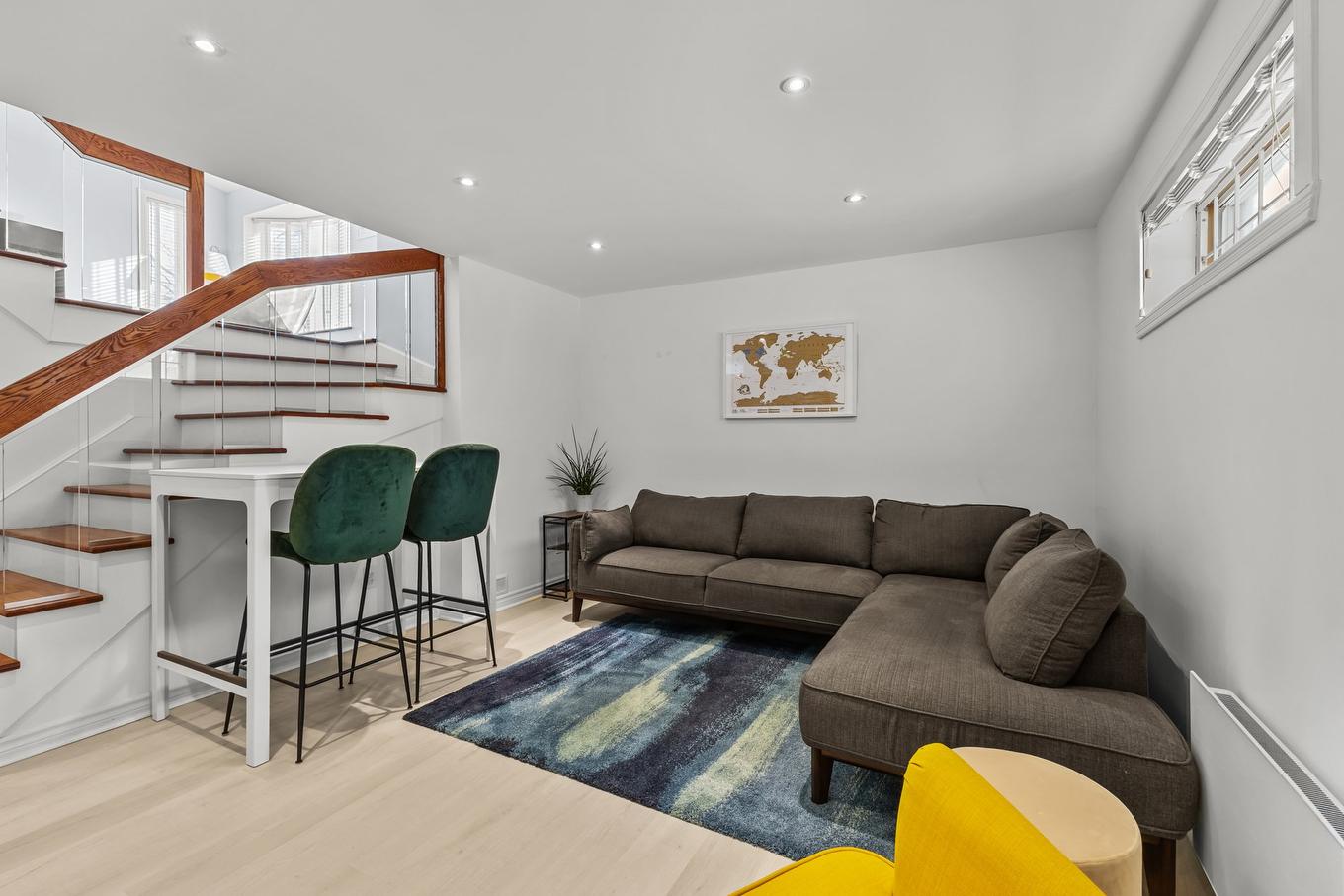 Family room - 80 Rue Des Tourterelles, La Prairie, QC - Indoor Photo Showing Living Room