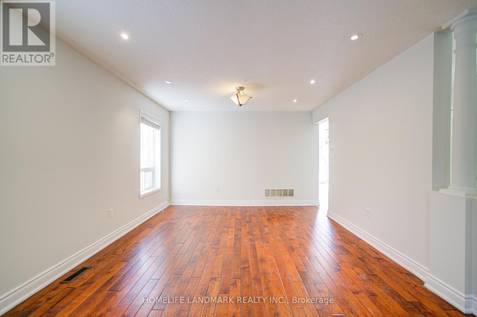 4719 Apple Blossom Circle, Mississauga, ON - Indoor Photo Showing Other Room