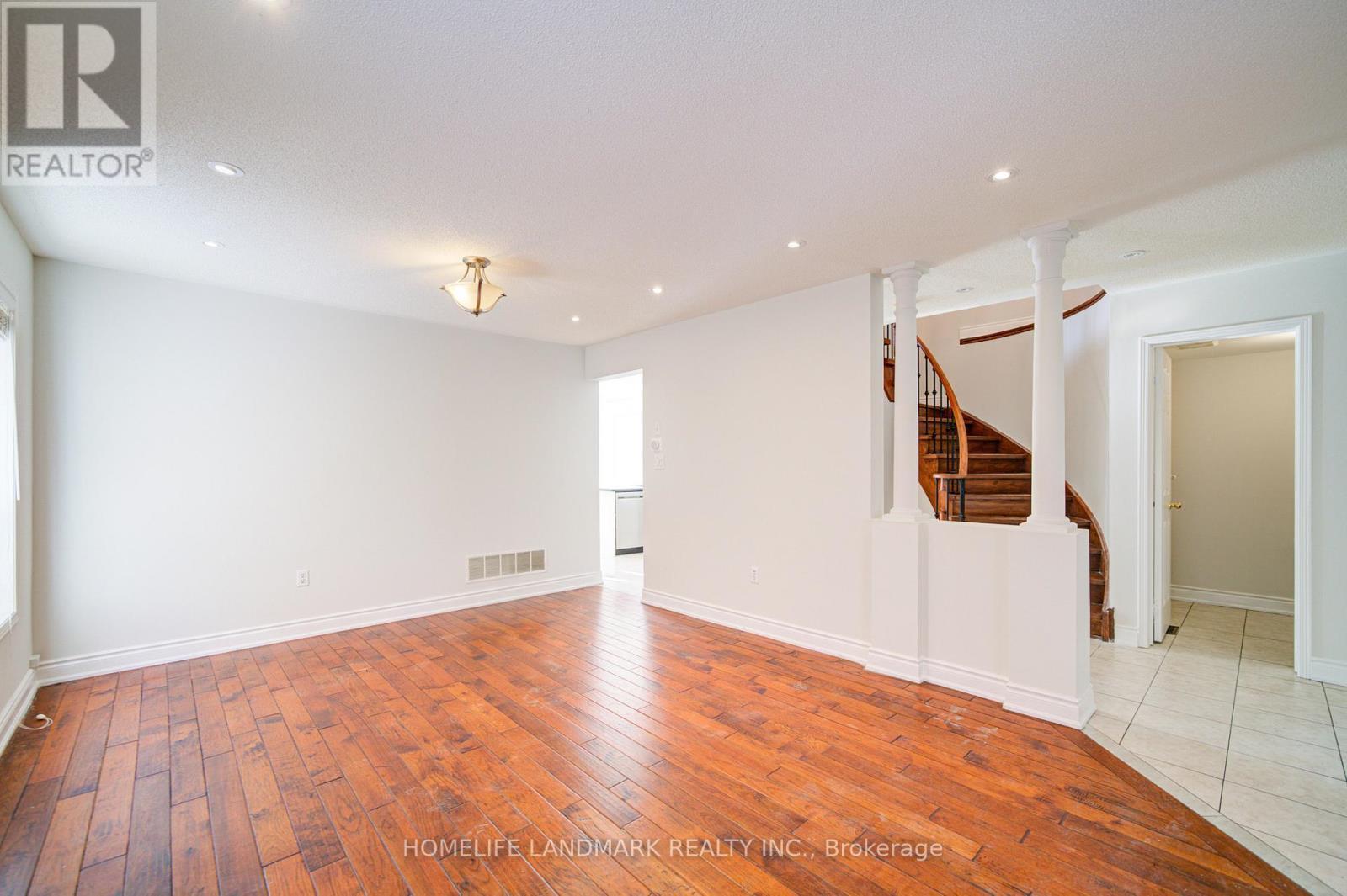 4719 Apple Blossom Circle, Mississauga, ON - Indoor Photo Showing Other Room