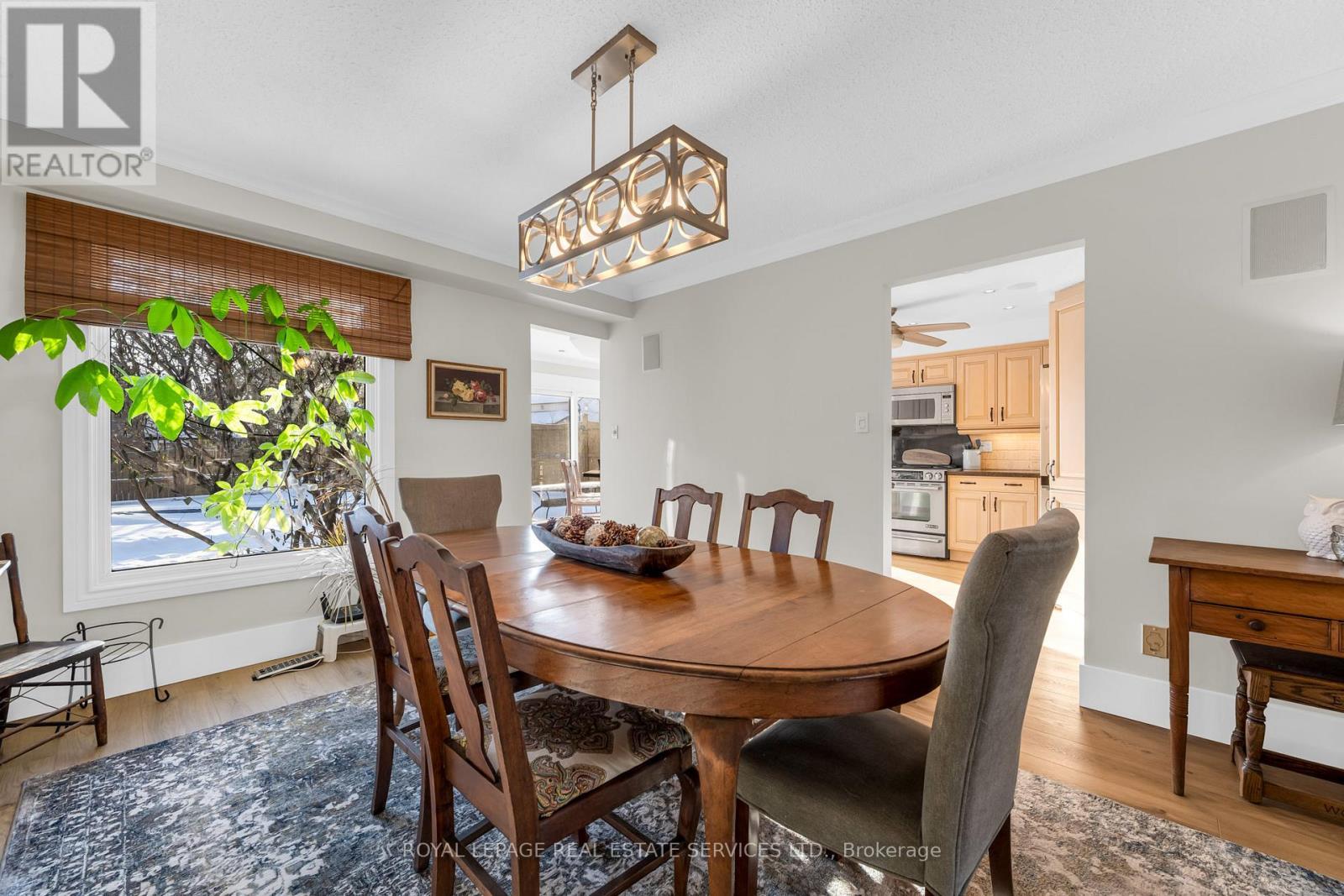 Dining room - 2131 Upland Drive, Burlington, ON - Indoor Photo Showing Dining Room