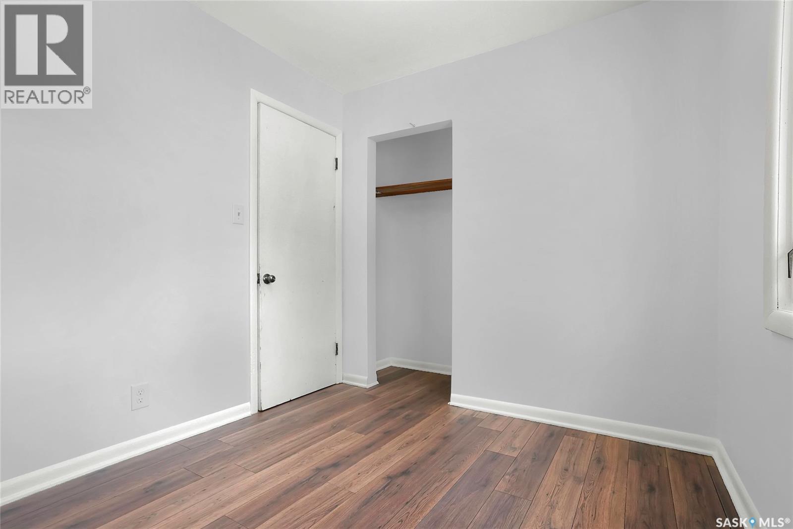 5336 5Th Avenue, Regina, SK - Indoor Photo Showing Other Room