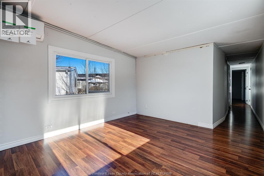 4 Cedar Crescent, Mcgregor, ON - Indoor Photo Showing Other Room