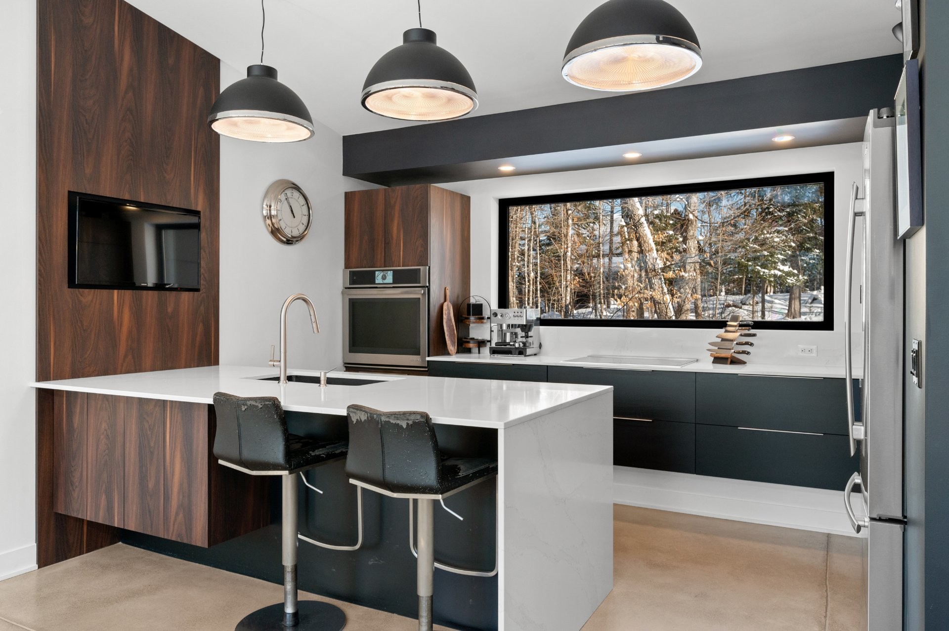 Cuisine - 10 Ch. De L'Oxalis, Harrington, QC - Indoor Photo Showing Kitchen With Upgraded Kitchen