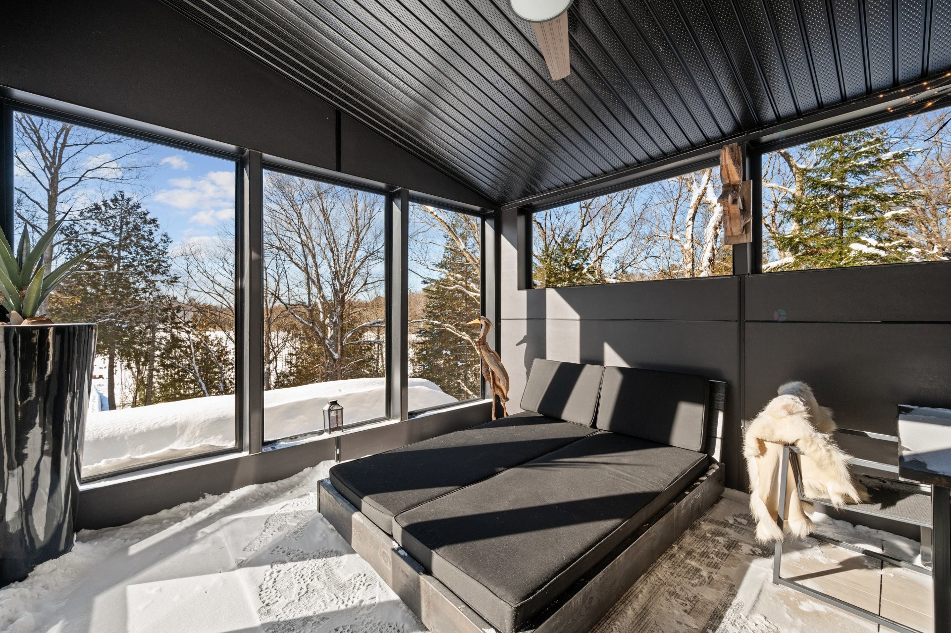 Véranda - 10 Ch. De L'Oxalis, Harrington, QC - With Exterior