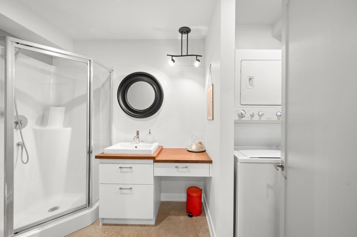 Salle de bains - 10 Ch. De L'Oxalis, Harrington, QC - Indoor Photo Showing Other Room