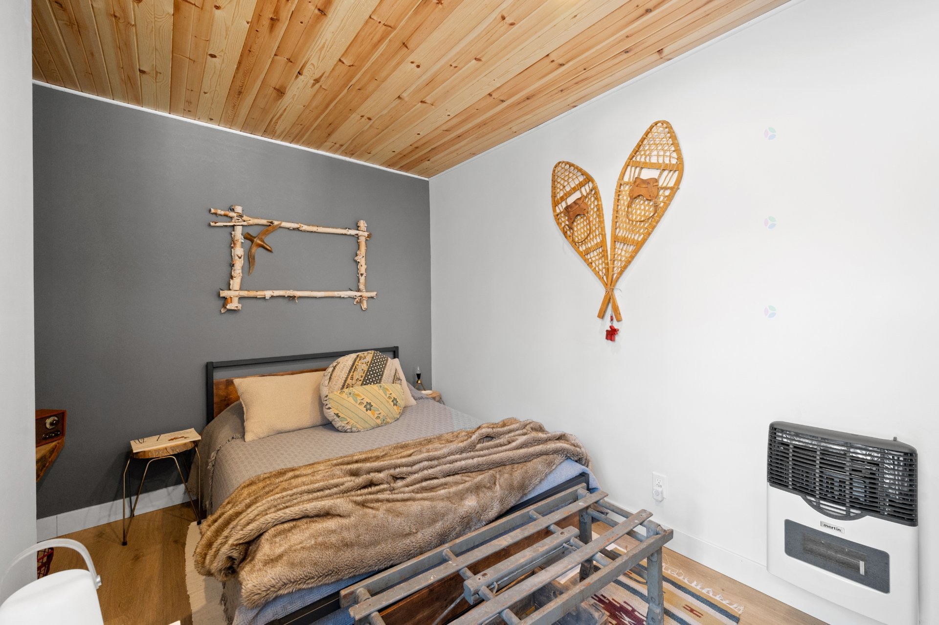 Remise - 10 Ch. De L'Oxalis, Harrington, QC - Indoor Photo Showing Bedroom