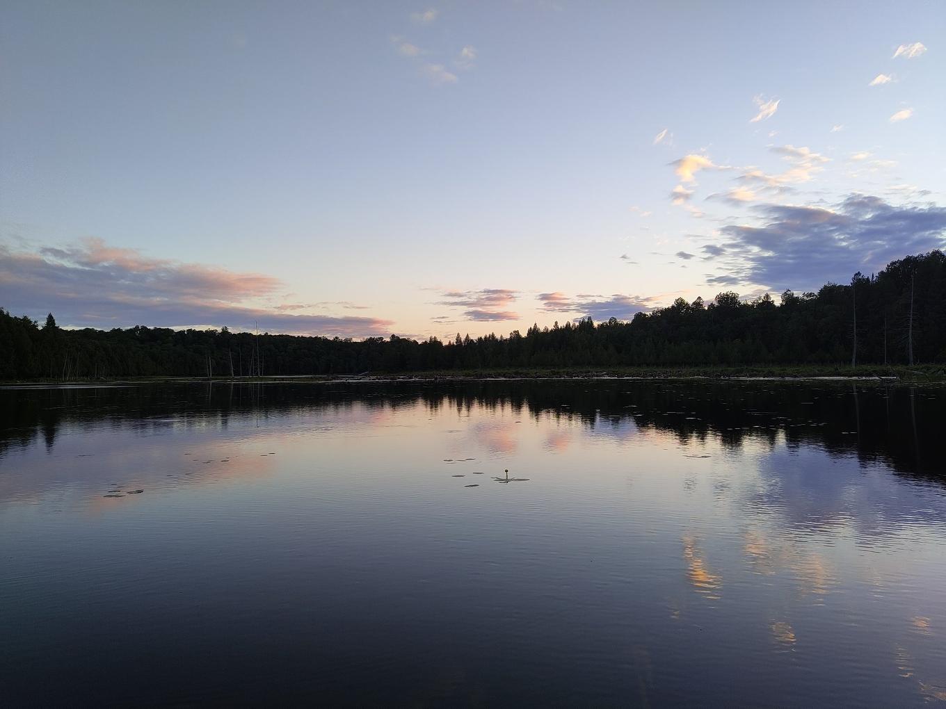 Bord de l'eau - 10 Ch. De L'Oxalis, Harrington, QC - Outdoor With Body Of Water With View
