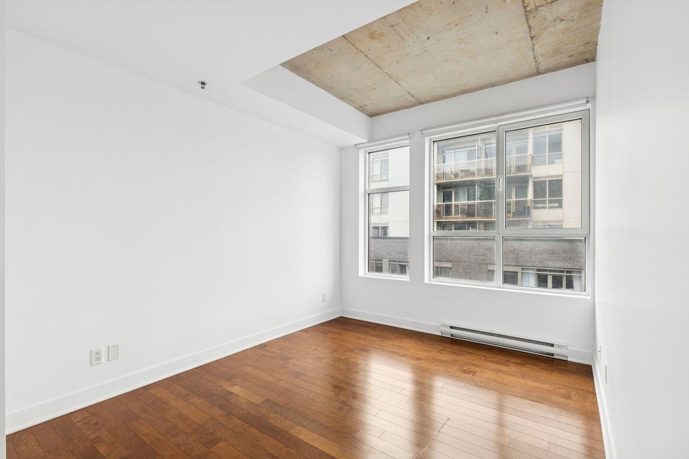 Chambre à coucher principale - 611-377 Rue Des Seigneurs, Montréal (Le Sud-Ouest), QC - Indoor Photo Showing Other Room