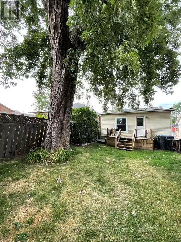 1048 Meredith Avenue, Mississauga, ON - Outdoor