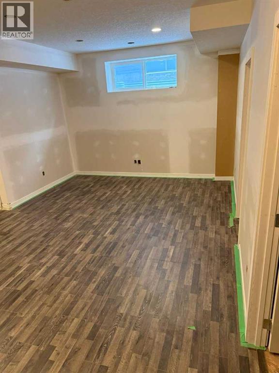 Basement - 139 Evansglen Circle Nw, Calgary, AB - Indoor