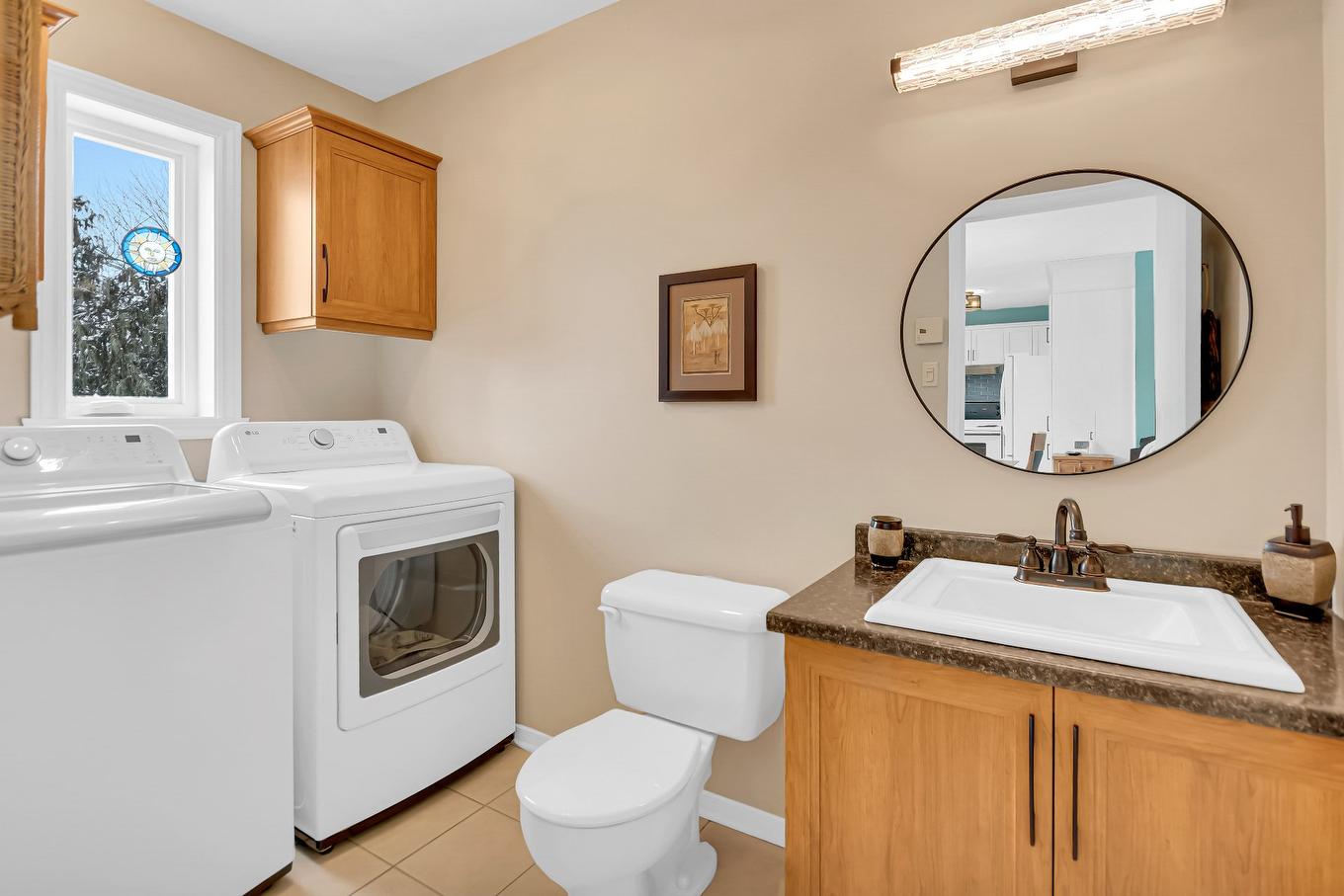 Powder room - 12 Rue Gédéon-Létourneau, Saint-Basile-Le-Grand, QC - Indoor