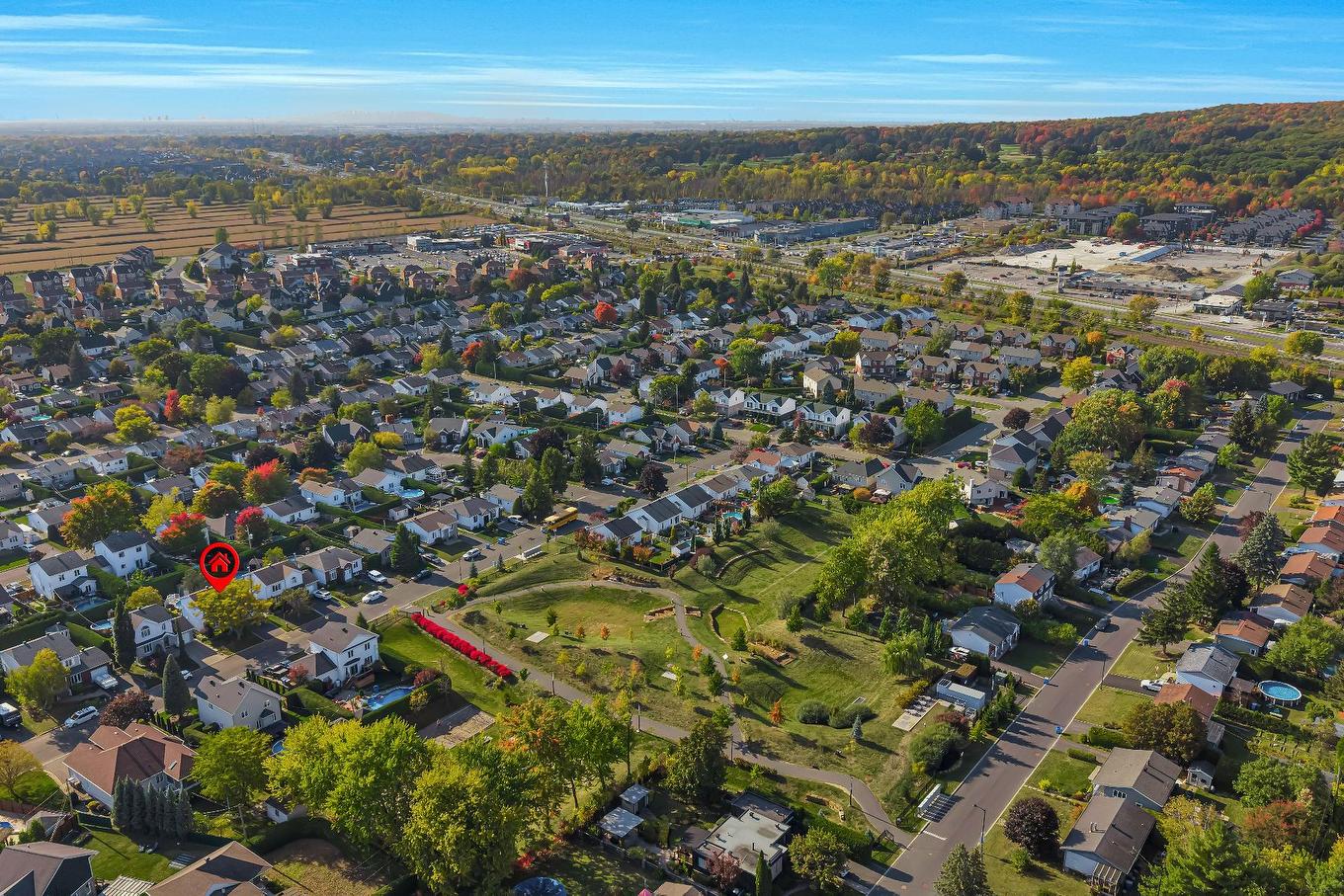 Aerial photo - 12 Rue Gédéon-Létourneau, Saint-Basile-Le-Grand, QC - Outdoor With View