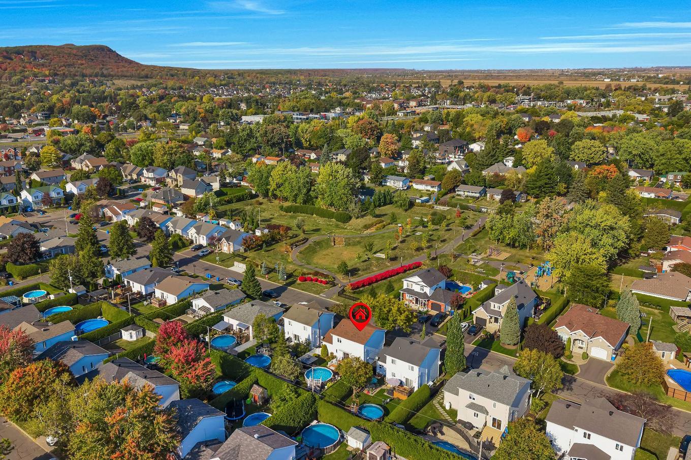 Aerial photo - 12 Rue Gédéon-Létourneau, Saint-Basile-Le-Grand, QC - Outdoor With View