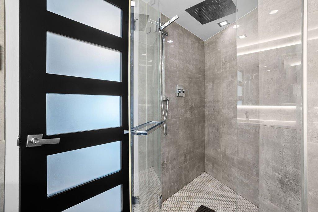 Other - 511-4450 Prom. Paton, Laval (Chomedey), QC - Indoor Photo Showing Other Room