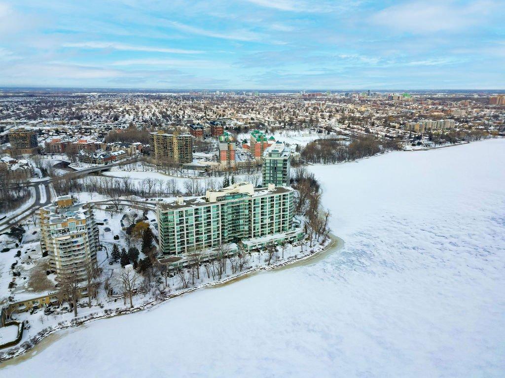 Aerial photo - 511-4450 Prom. Paton, Laval (Chomedey), QC - Outdoor With View