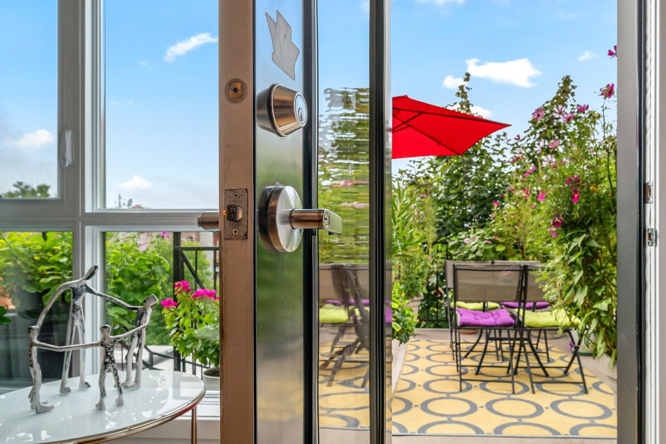 Terrasse - 401-3555 Rue De Rouen, Montréal (Mercier/Hochelaga-Maisonneuve), QC - With Exterior