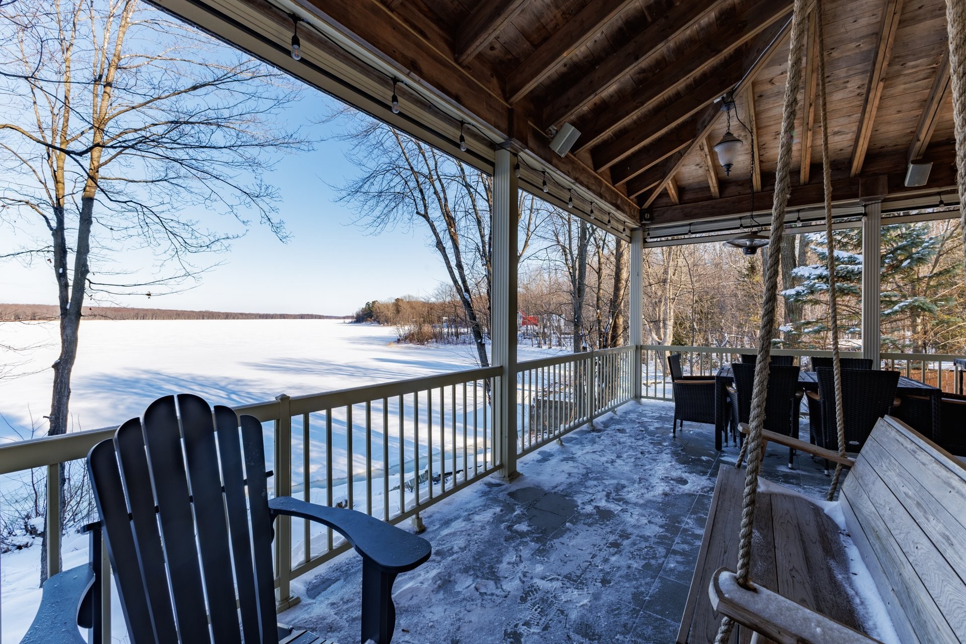Véranda - 243 Rue Létourneau, Rigaud, QC - Outdoor With Exterior