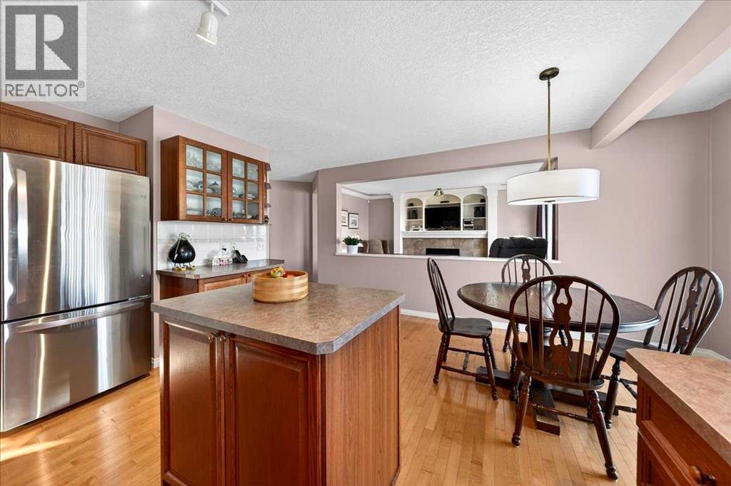 206 Cougarstone Circle Sw, Calgary, AB - Indoor