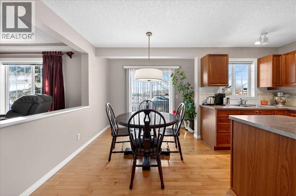 206 Cougarstone Circle Sw, Calgary, AB - Indoor