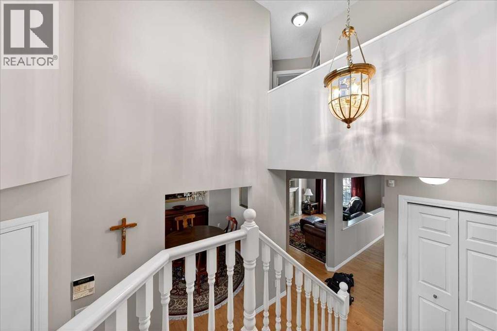 206 Cougarstone Circle Sw, Calgary, AB - Indoor Photo Showing Other Room