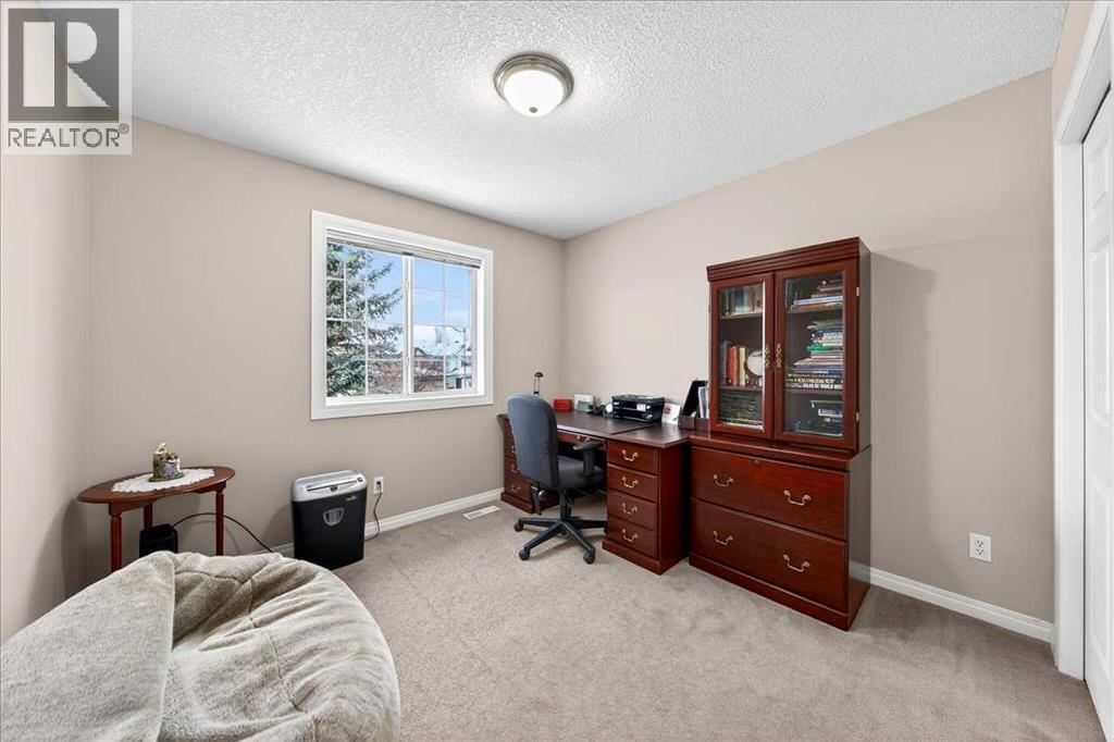 206 Cougarstone Circle Sw, Calgary, AB - Indoor