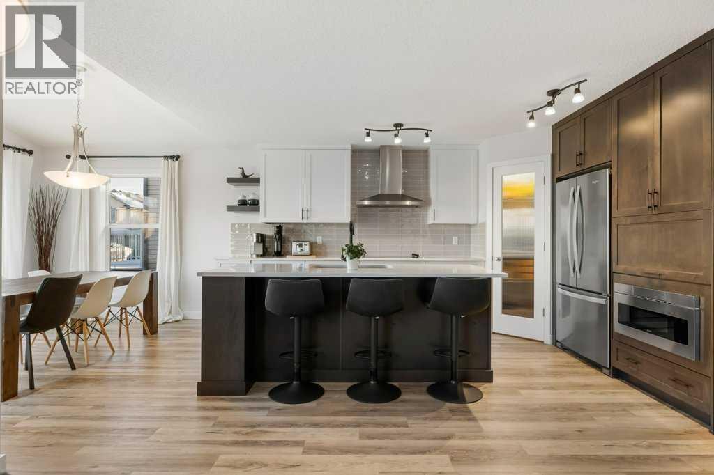 141 Lavender Link, Chestermere, AB - Indoor Photo Showing Kitchen With Upgraded Kitchen