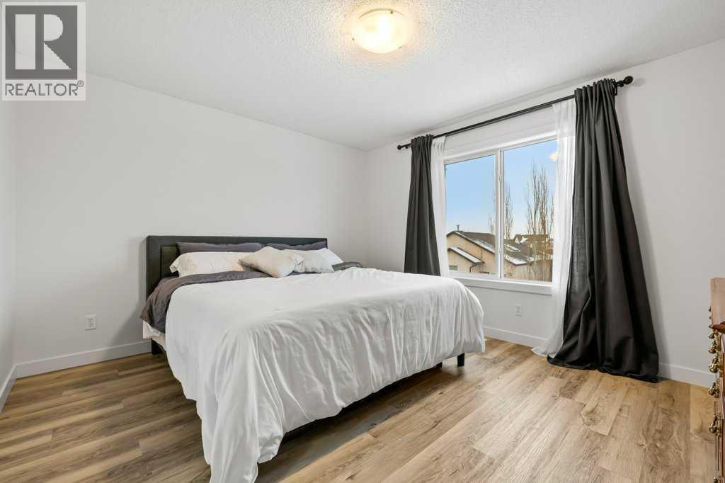 141 Lavender Link, Chestermere, AB - Indoor Photo Showing Bedroom