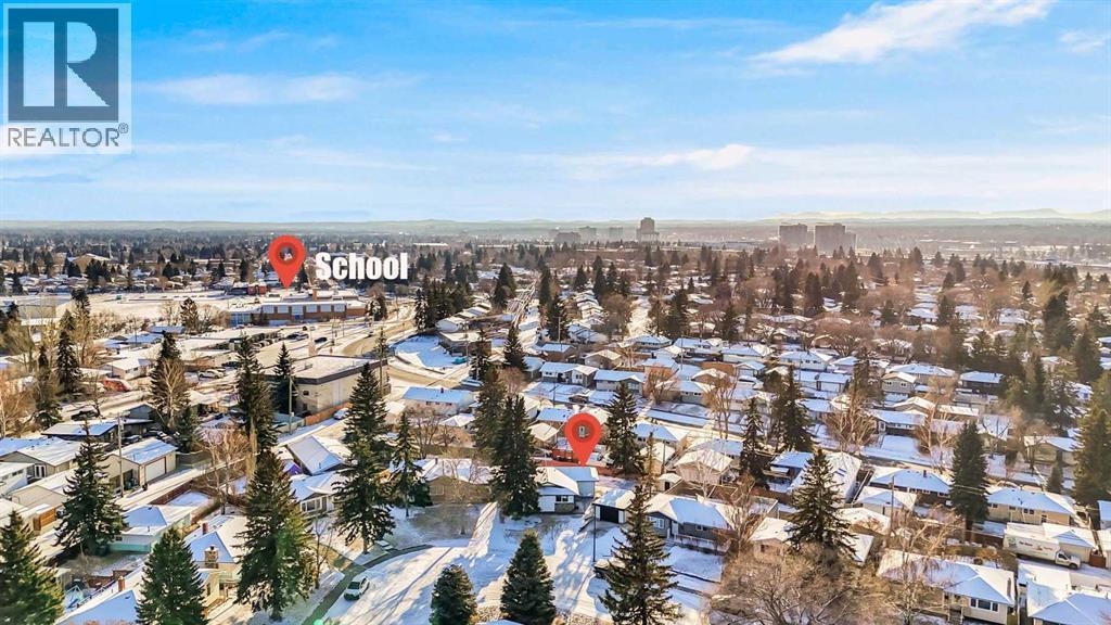 77 Ferncliff Crescent Se, Calgary, AB - Outdoor With View