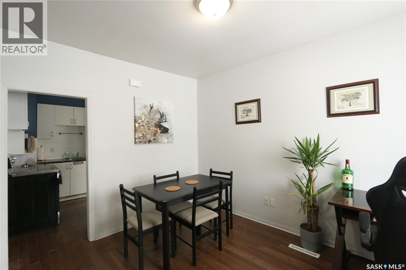 2305 Mcdonald Street, Regina, SK - Indoor Photo Showing Dining Room