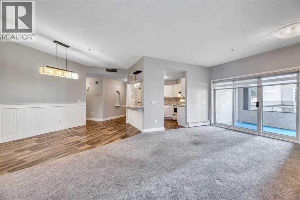 112, 43 Westlake Circle, Strathmore, AB - Indoor Photo Showing Other Room