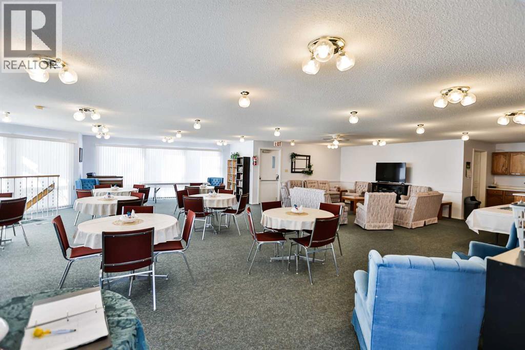 2, 135 Jerry Potts Boulevard W, Lethbridge, AB - Indoor