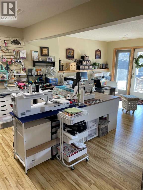 37 Terrace Green Ne, Medicine Hat, AB - Indoor