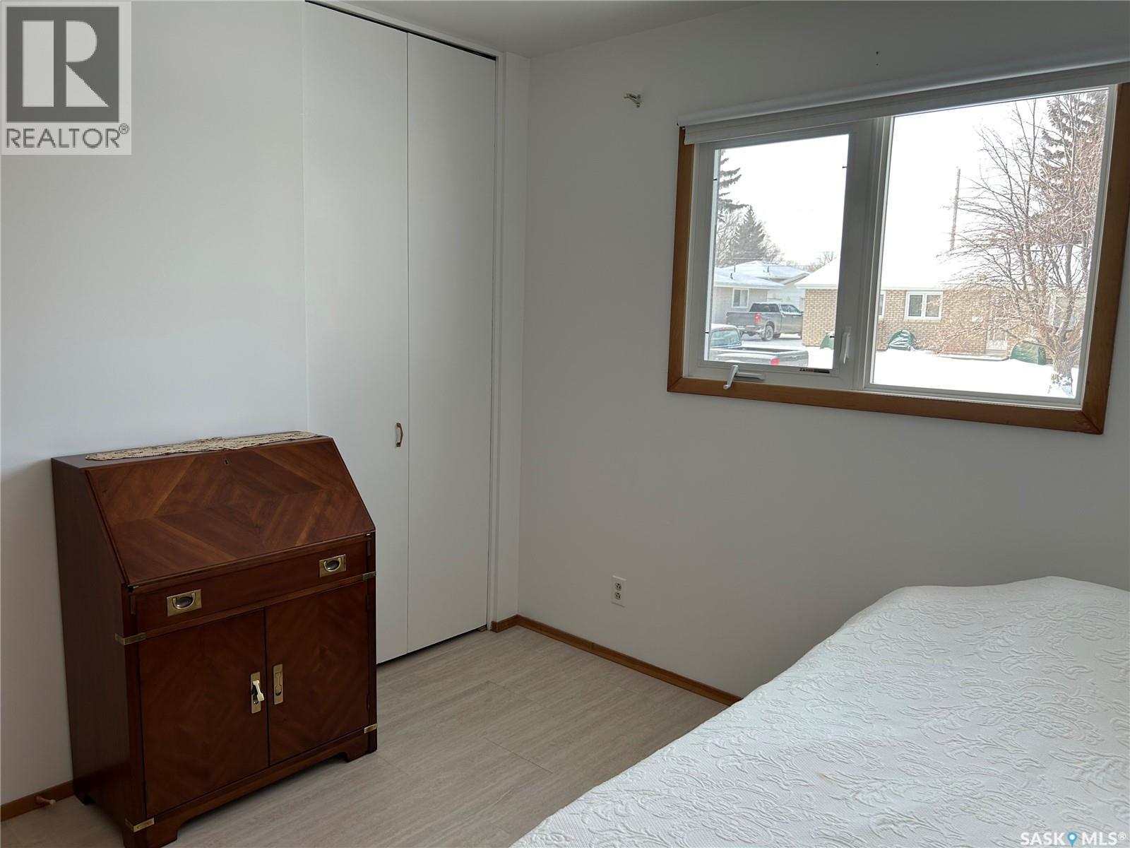 1187 Currie Crescent, Moose Jaw, SK - Indoor Photo Showing Bedroom