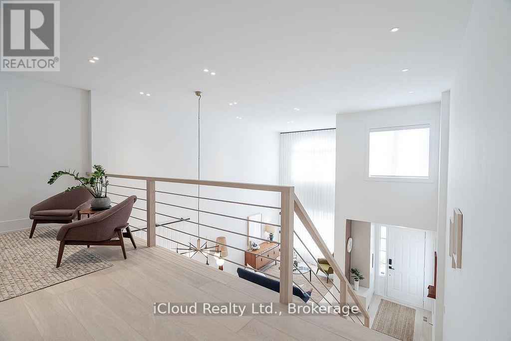 5389 Kindos Street, Burlington, ON - Indoor Photo Showing Other Room