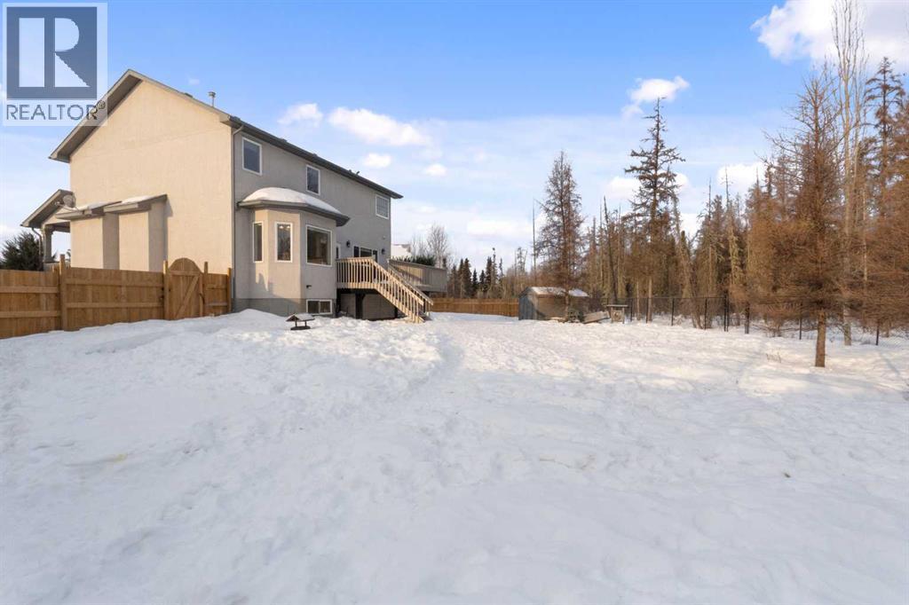 26 Park Point, Whitecourt, AB - Outdoor