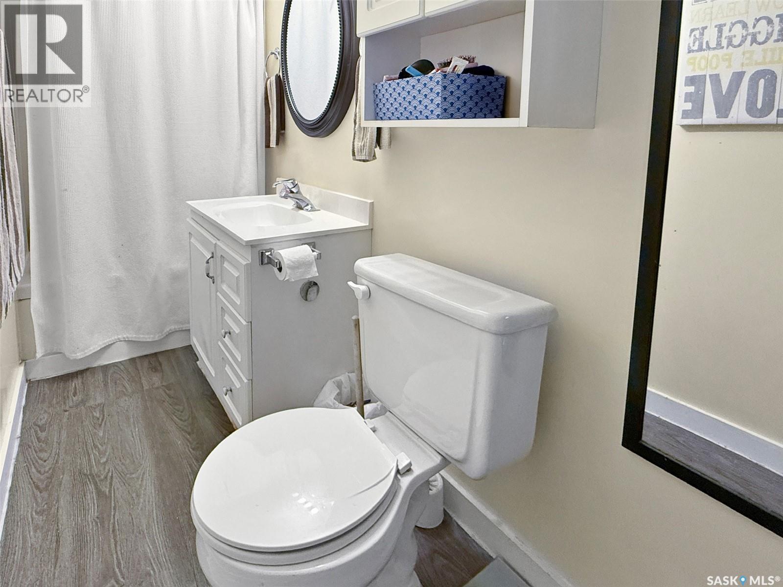 Rm Of Coulee Acreage, Coulee Rm No. 136, SK - Indoor Photo Showing Bathroom