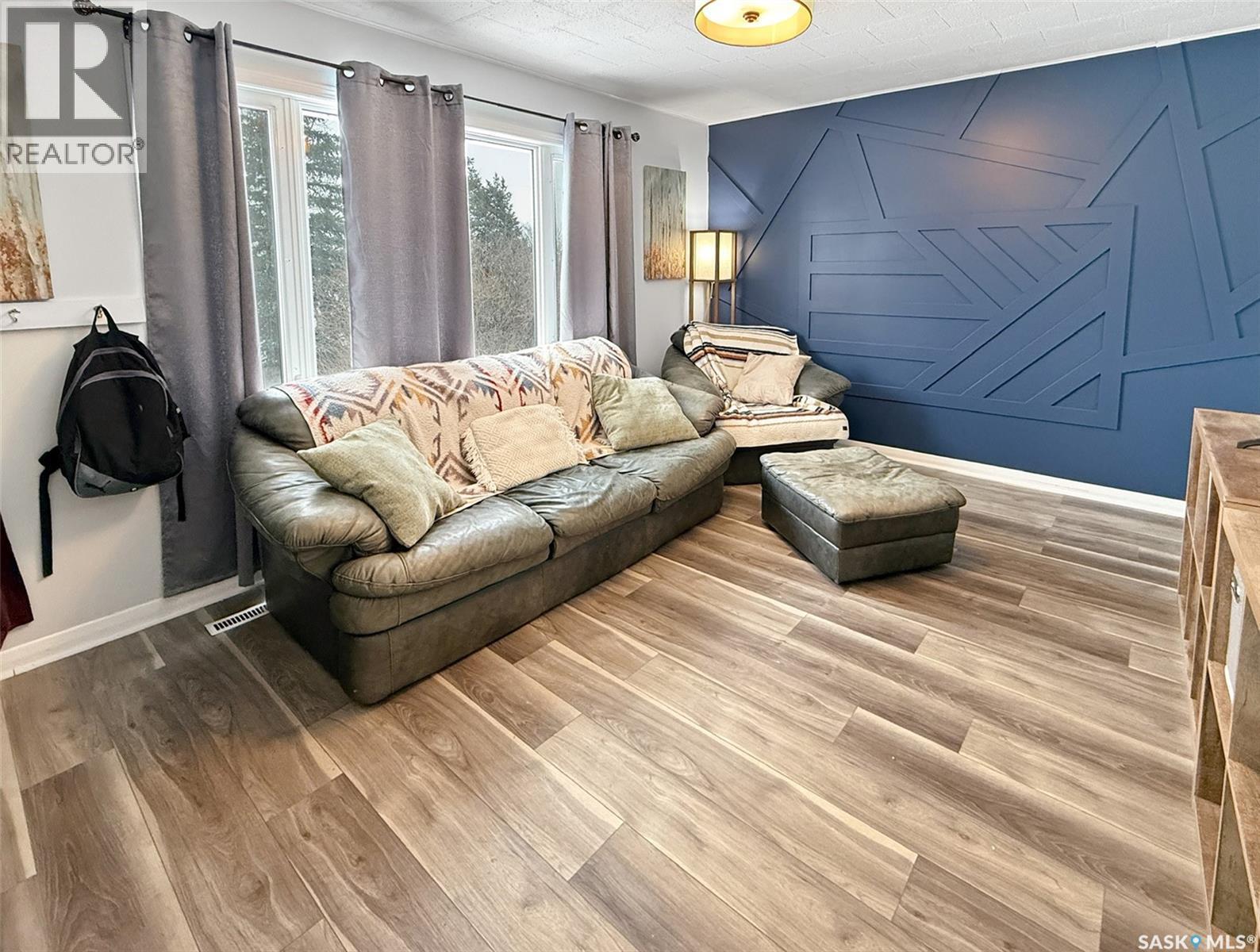 Rm Of Coulee Acreage, Coulee Rm No. 136, SK - Indoor Photo Showing Living Room