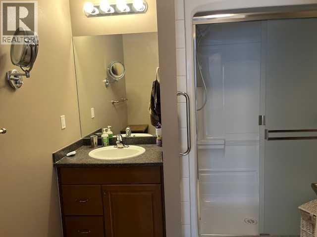 901 Nativity Bay, Rural Rocky View County, AB - Indoor Photo Showing Bathroom