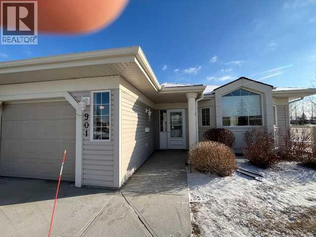 901 Nativity Bay, Rural Rocky View County, AB - Outdoor