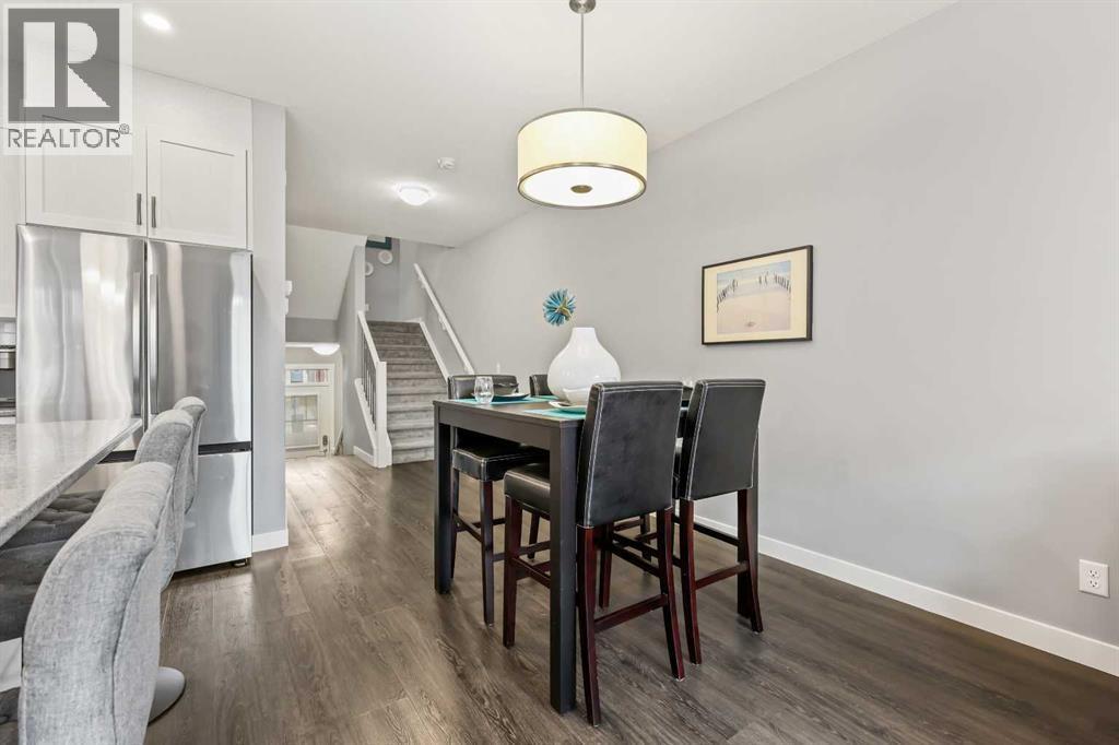 3 Sage Bluff Heights Nw, Calgary, AB - Indoor Photo Showing Dining Room