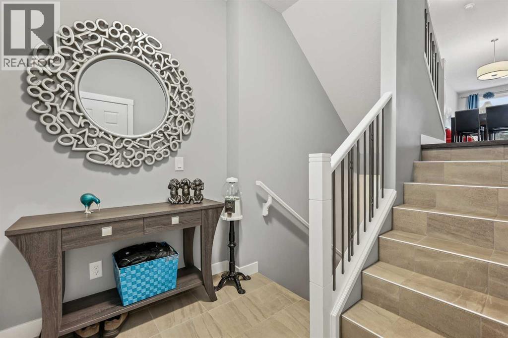 3 Sage Bluff Heights Nw, Calgary, AB - Indoor Photo Showing Other Room