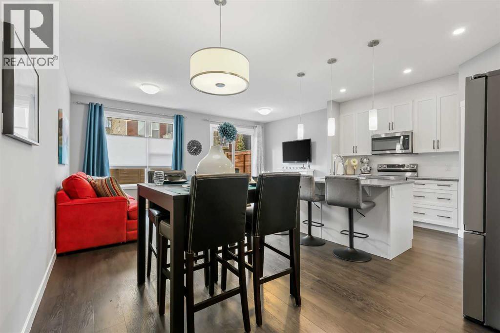 3 Sage Bluff Heights Nw, Calgary, AB - Indoor