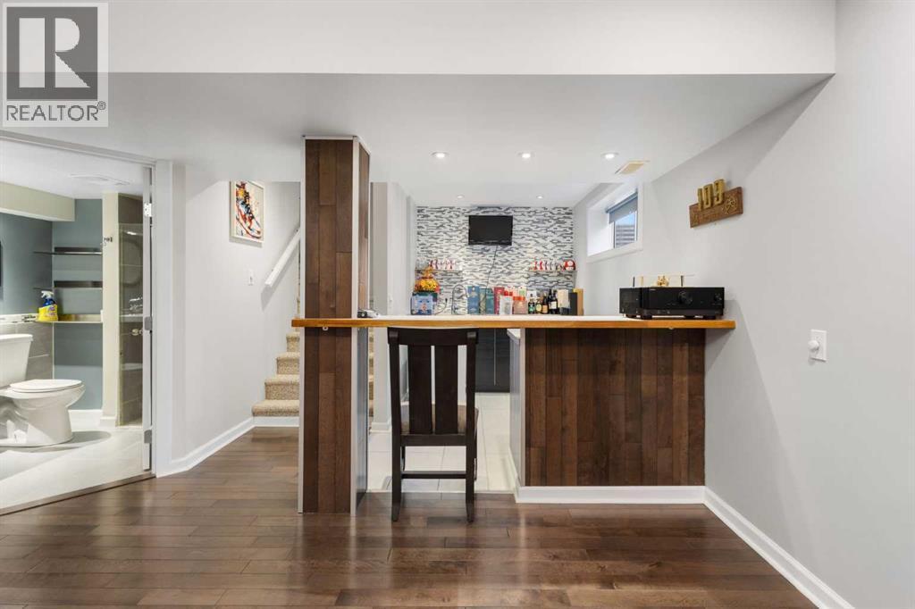 109 Copperfield Common Se, Calgary, AB - Indoor Photo Showing Other Room