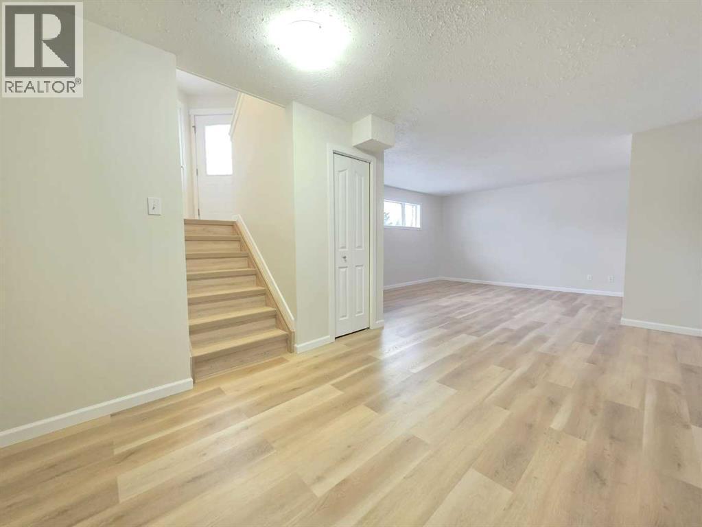 1934 8 Avenue, Wainwright, AB - Indoor Photo Showing Other Room