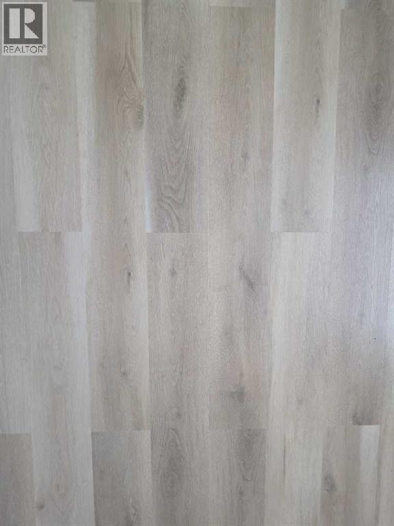 1934 8 Avenue, Wainwright, AB - Indoor Photo Showing Bathroom