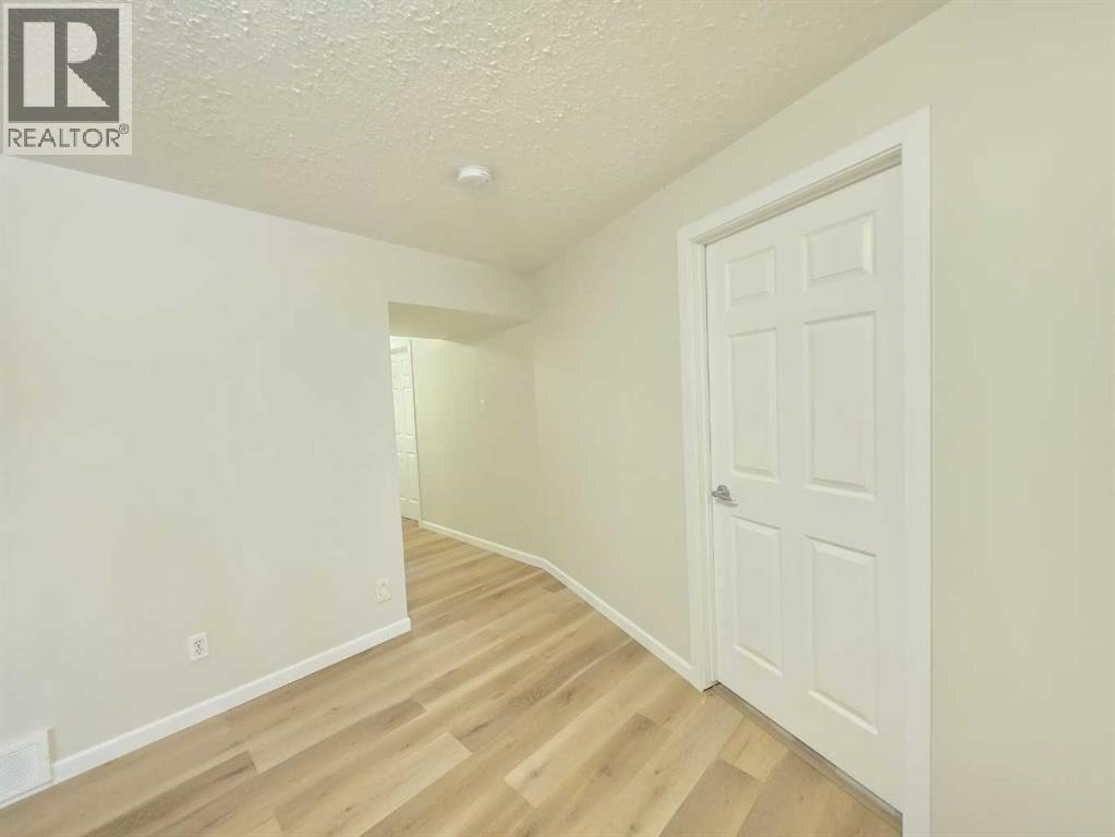 1934 8 Avenue, Wainwright, AB - Indoor Photo Showing Other Room