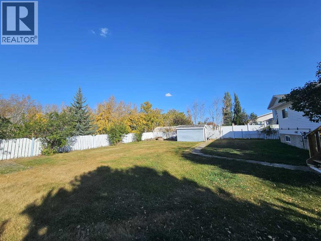 1934 8 Avenue, Wainwright, AB - Outdoor