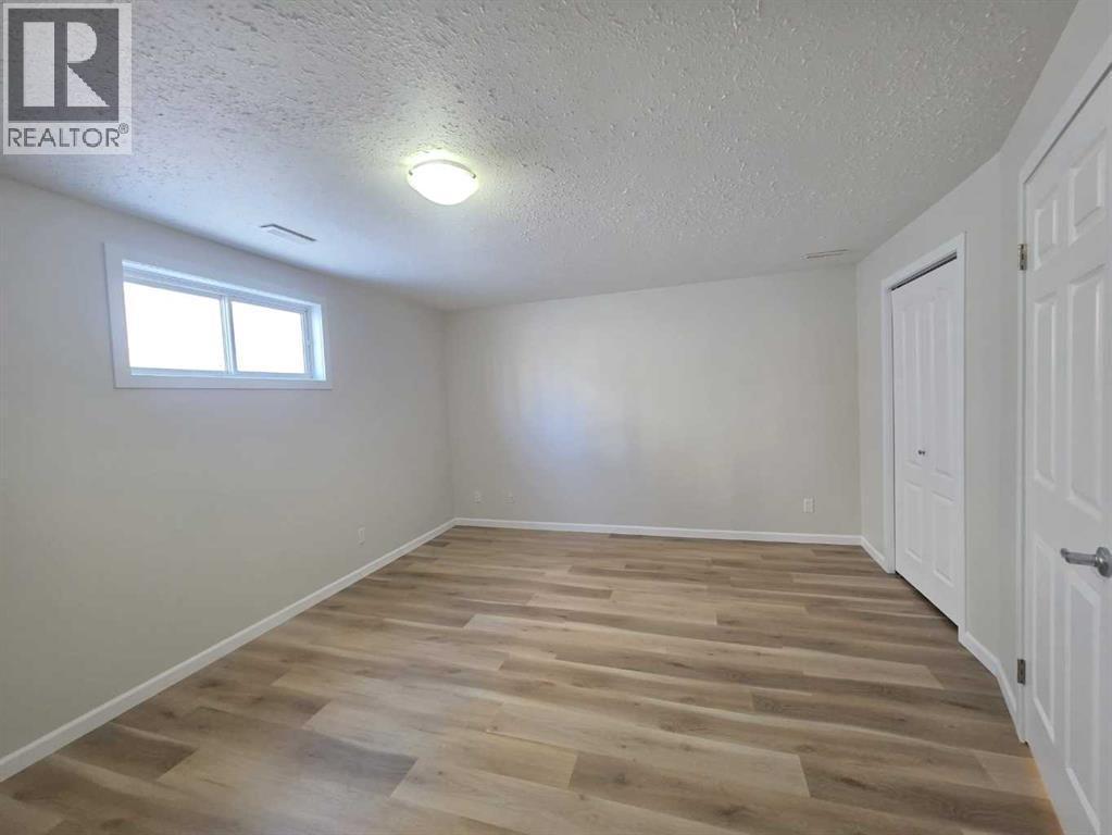1934 8 Avenue, Wainwright, AB - Indoor Photo Showing Other Room