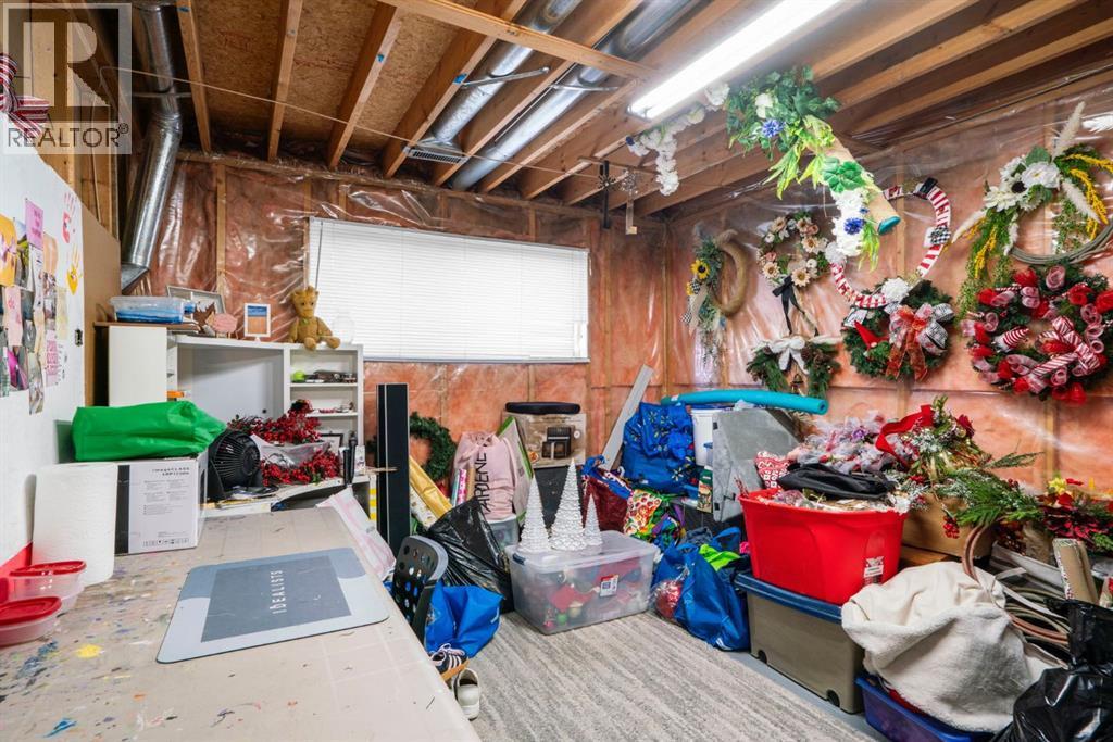 43 Applewood Drive Se, Calgary, AB - Indoor Photo Showing Basement